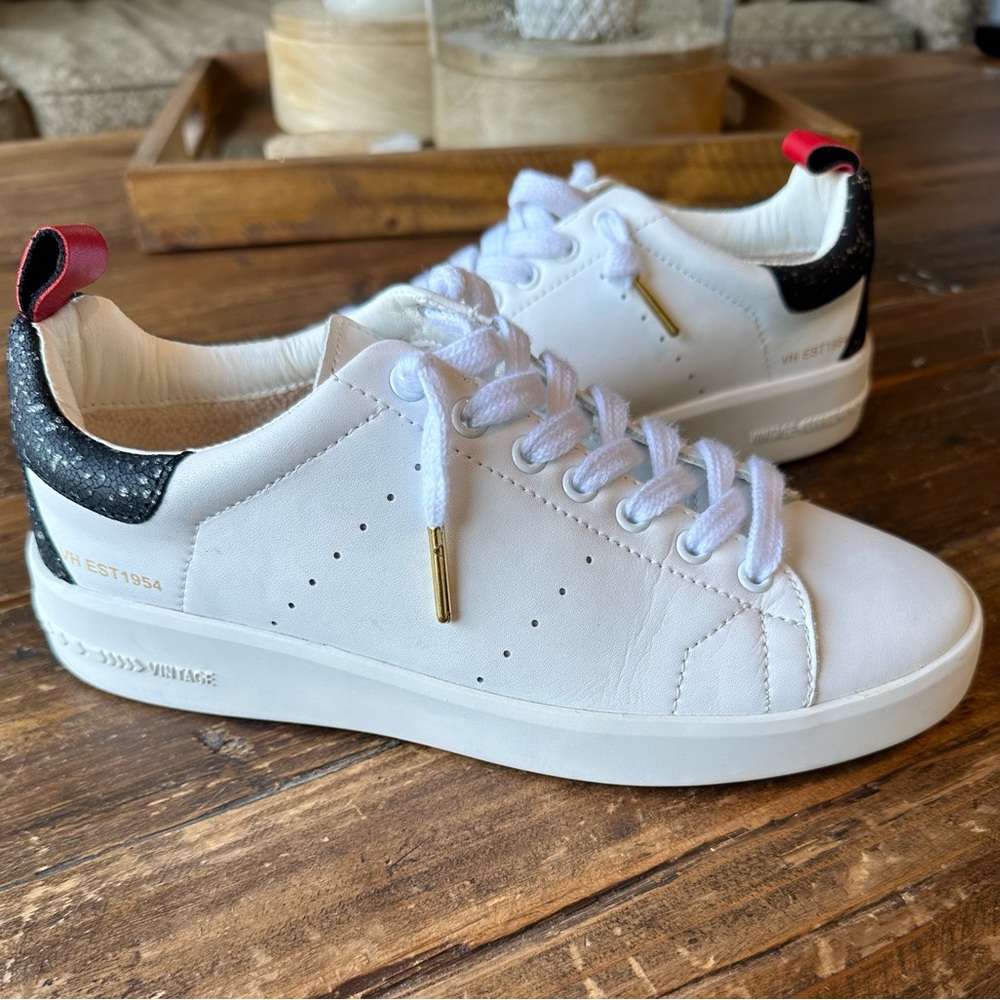 Vintage Havana sneakers